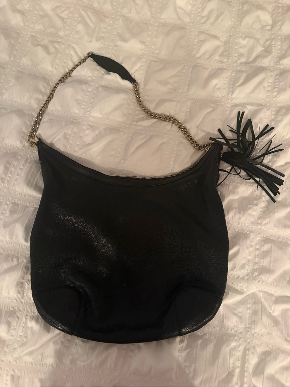 Gucci Black Pebbled Leather Hobo with Gold Chain and Tassel - Picture 2 of 6